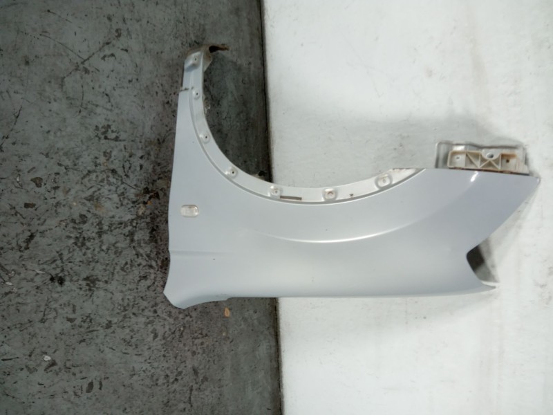 Recambio de aleta delantera izquierda para nissan qashqai (j10) 1.5 dci turbodiesel cat referencia OEM IAM   