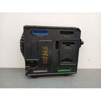 CAJA RELES / FUSIBLES 284b13297r 