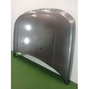 Recambio de capot para land rover discovery 4.4 v8 cat referencia OEM IAM  TIENE GOLPE 