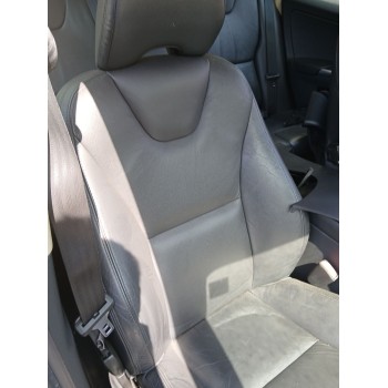 ASIENTO DELANTERO DERECHO 