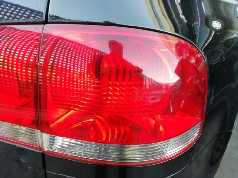 Recambio de piloto trasero derecho para volkswagen touareg (7la) tdi r5 referencia OEM IAM 7L6945096K  