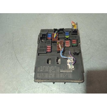 CAJA RELES / FUSIBLES 241426300309 284B71HZ2A 