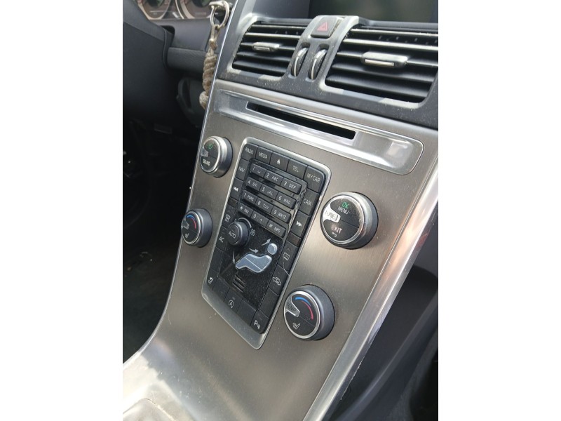 Recambio de sistema audio / radio cd para volvo xc60 i suv (156) d3 / d4 referencia OEM IAM   