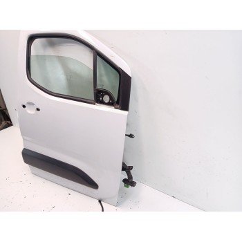 Recambio de puerta delantera derecha para opel combo e tour / life (k9) 1.5 referencia OEM IAM 9843488980  