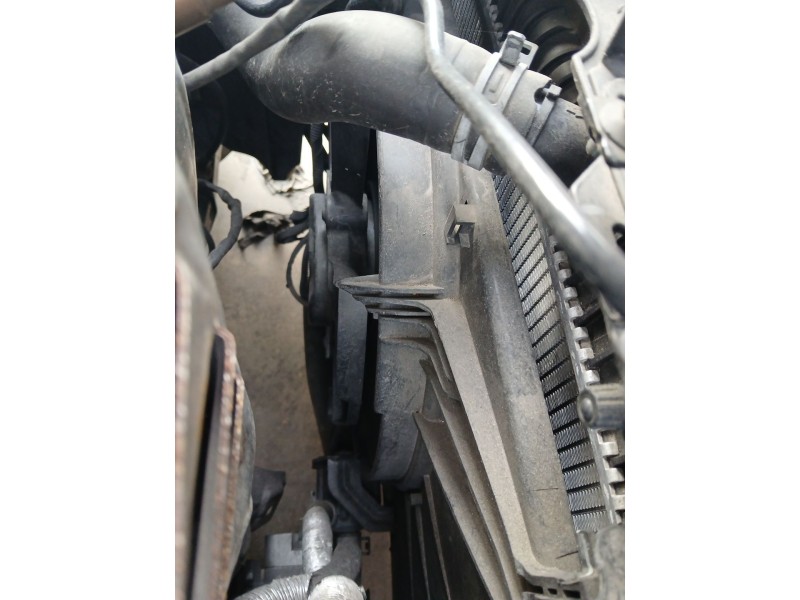 Recambio de electroventilador para ford transit courier b460 monospace 1.0 ecoboost referencia OEM IAM ET788C807FC  