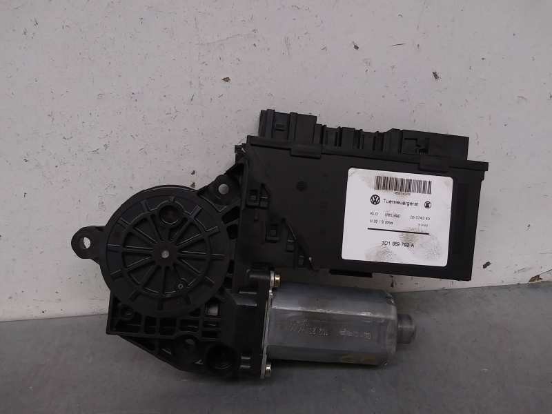 Recambio de motor elevalunas delantero derecho para volkswagen touareg (7la) tdi r5 referencia OEM IAM 7L0959702A 3D1959792A 