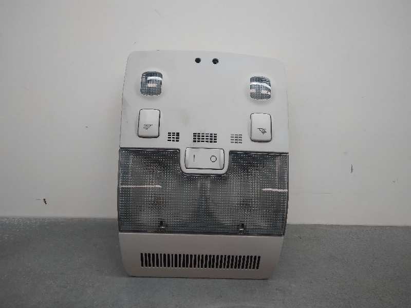 Recambio de luz interior para audi a4 berlina (8e) 2.0 tdi 16v (103kw) referencia OEM IAM 8E0951177  