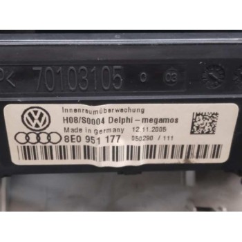 Recambio de luz interior para audi a4 berlina (8e) 2.0 tdi 16v (103kw) referencia OEM IAM 8E0951177  