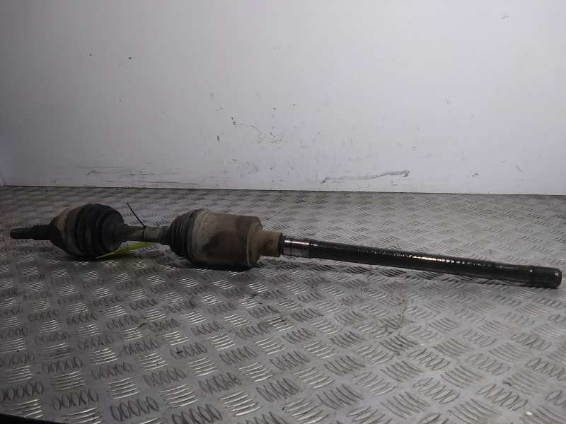 Recambio de transmision delantera derecha para jeep cherokee limited referencia OEM IAM P52114570AB  