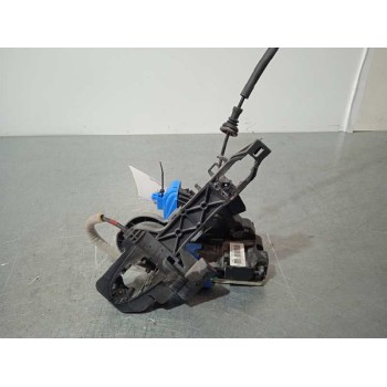 CERRADURA PUERTA TRASERA DERECHA 81420A2100 4 PINES 