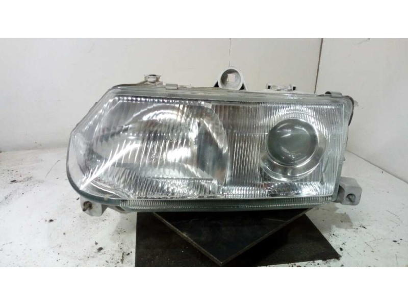 Recambio de faro izquierdo para alfa romeo 146 1.6 luxe referencia OEM IAM   