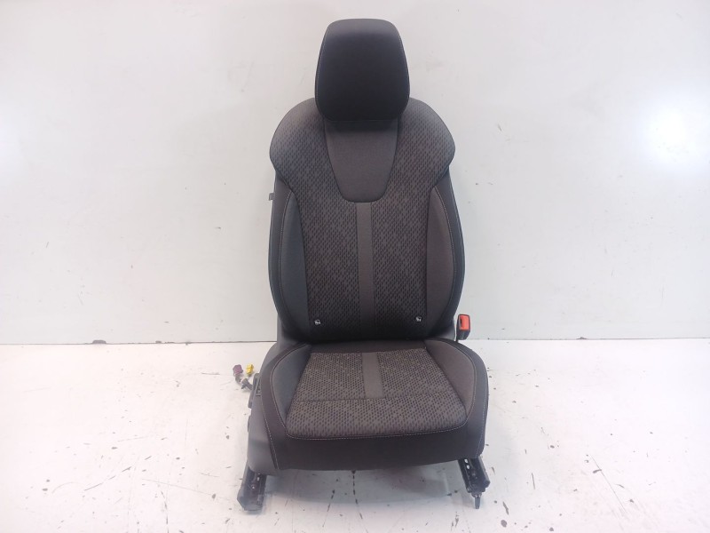 Recambio de asiento delantero derecho para skoda octavia iv (nx3, nn3, pv3) 1.5 tsi referencia OEM IAM   