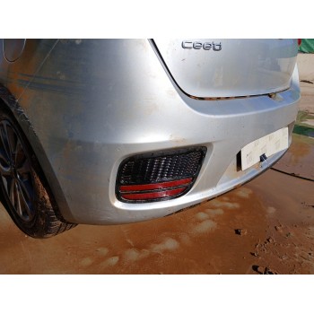 Recambio de paragolpes trasero para kia cee´d (jd) 1.4 mpi referencia OEM IAM 86611A2600  