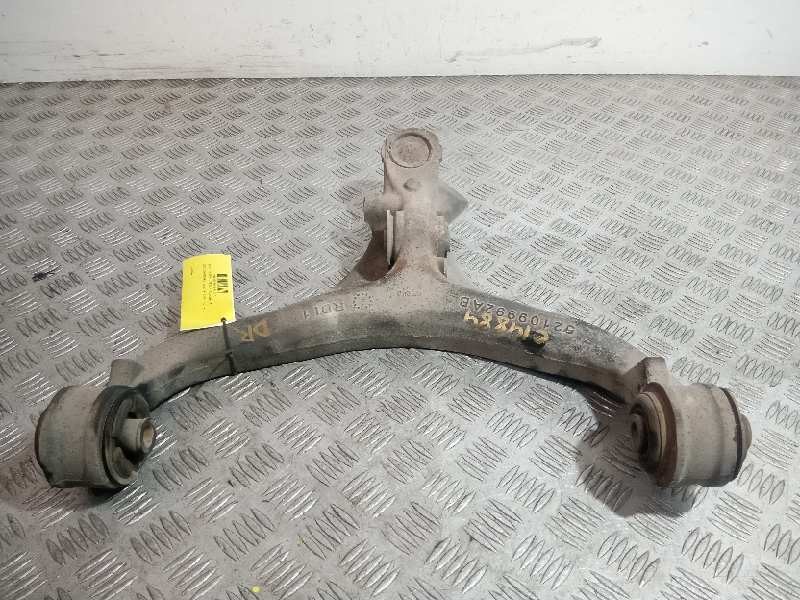 Recambio de brazo suspension inferior delantero derecho para jeep cherokee limited referencia OEM IAM 52109992AB  