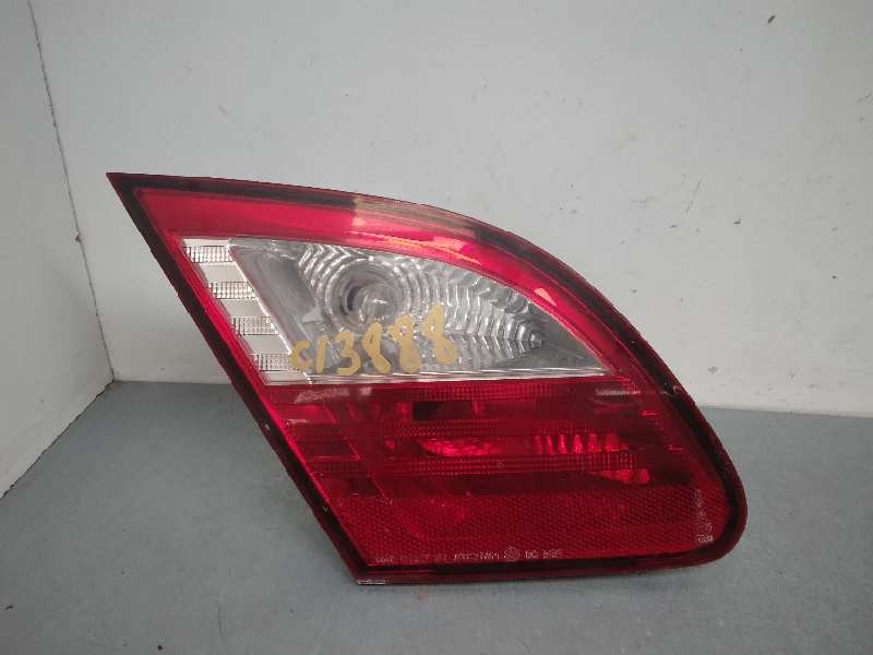 Recambio de piloto trasero izquierdo interior para chrysler sebring berlina 2.0 crd cat referencia OEM IAM 04389493  