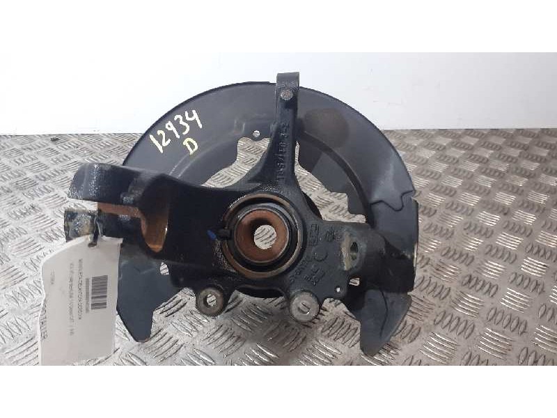Recambio de mangueta delantera derecha para volvo s40 berlina 1.6 diesel cat referencia OEM IAM 31212948  