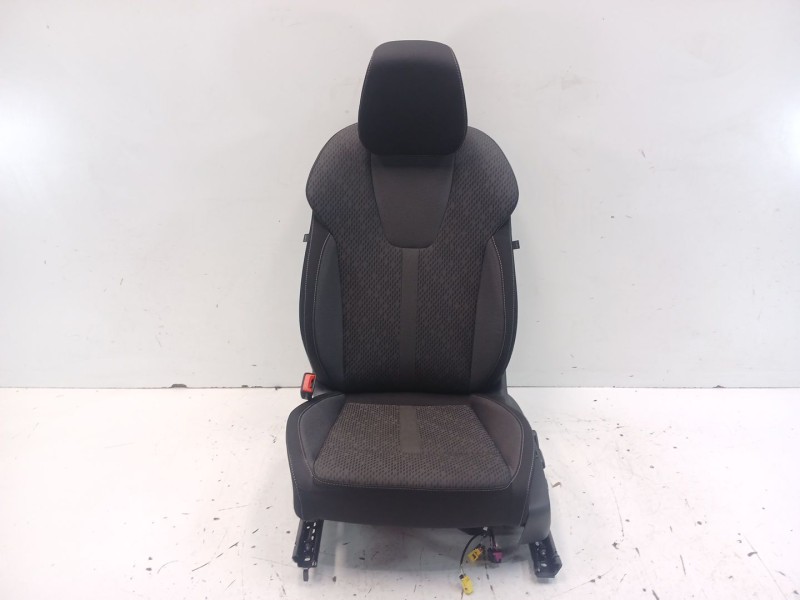 Recambio de asiento delantero izquierdo para skoda octavia iv (nx3, nn3, pv3) 1.5 tsi referencia OEM IAM   