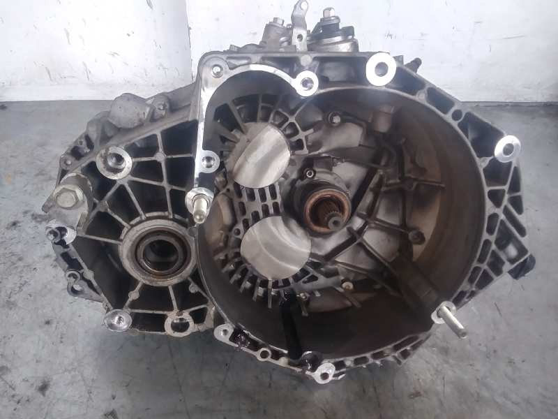 Recambio de caja cambios para opel insignia sports tourer 2.0 16v cdti referencia OEM IAM 55561696 S/C 
