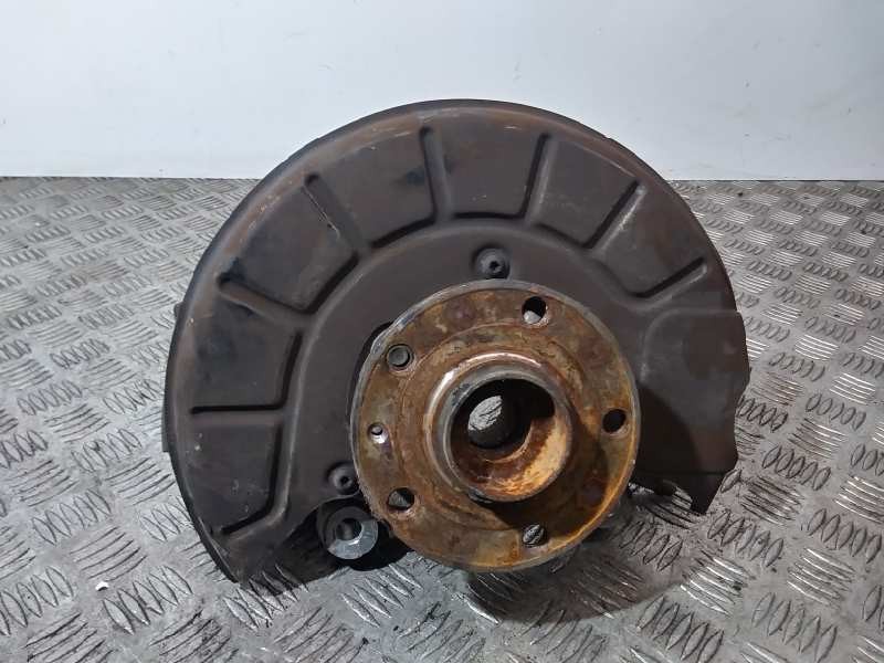 Recambio de mangueta delantera izquierda para volkswagen passat variant (365) advance bluemotion referencia OEM IAM   