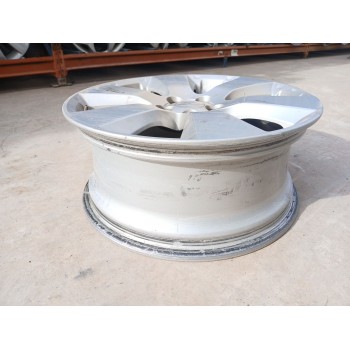 Recambio de llanta para subaru legacy kombi/outback b14 outback limited referencia OEM IAM 17X7J ET48 X1 17 SIN NEUMATICOS