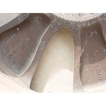 Recambio de llanta para subaru legacy kombi/outback b14 outback limited referencia OEM IAM 17X7J ET48 X1 17 SIN NEUMATICOS