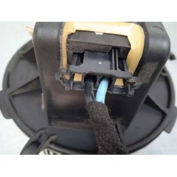 Recambio de motor calefaccion para ford ka (ccu) black edition referencia OEM IAM 503930100  2 CABLES