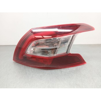 PILOTO TRASERO DERECHO 9677817580 