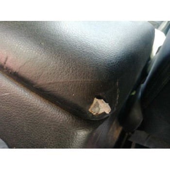 Recambio de apoyabrazos central para subaru xv sport referencia OEM IAM   