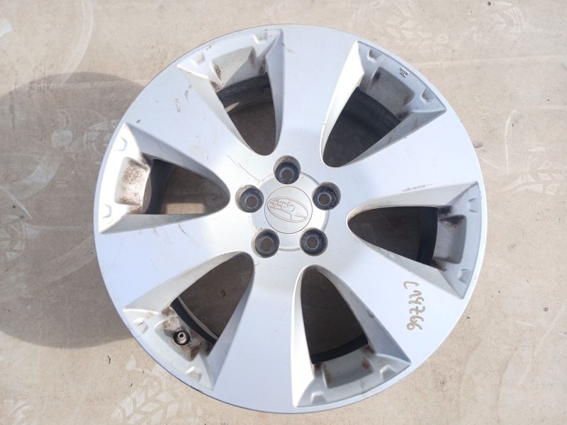 Recambio de llanta para subaru legacy kombi/outback b14 outback limited referencia OEM IAM 17X7J ET48 X1 17 SIN NEUMATICOS