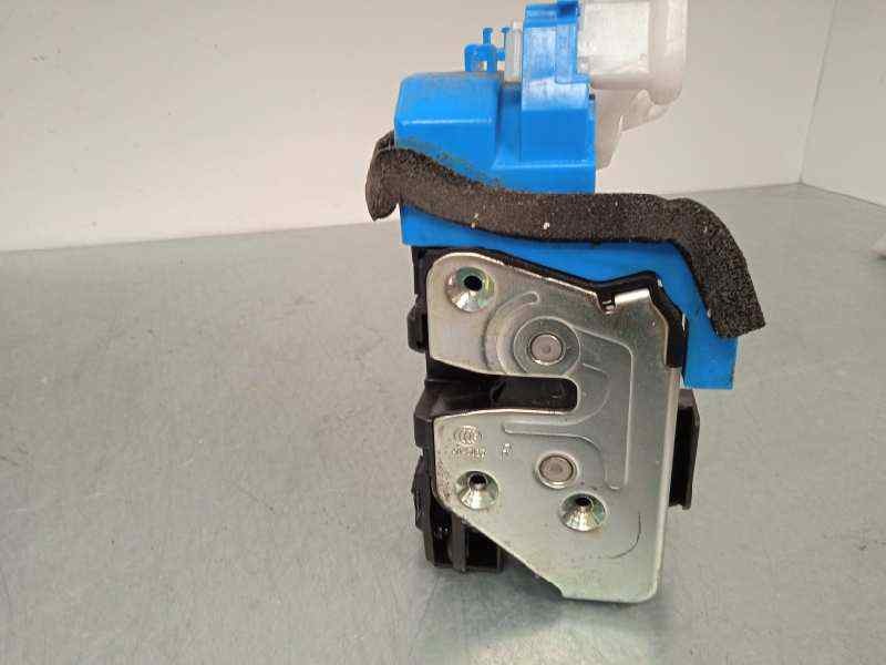 Recambio de cerradura puerta trasera derecha para hyundai i30 (gd) classic referencia OEM IAM 81420A6000  4 PINS