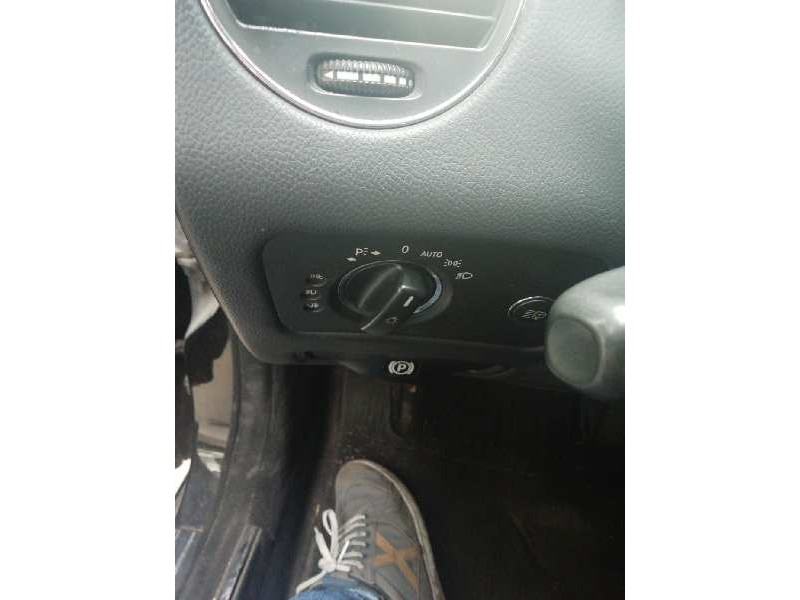 Recambio de mando luces para mercedes-benz clase cls (w219) 320 cdi (219.322) referencia OEM IAM  SALPICADERO 