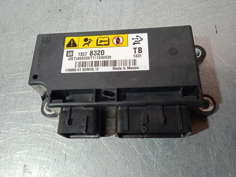 Recambio de centralita airbag para opel insignia berlina cosmo referencia OEM IAM 13578320  