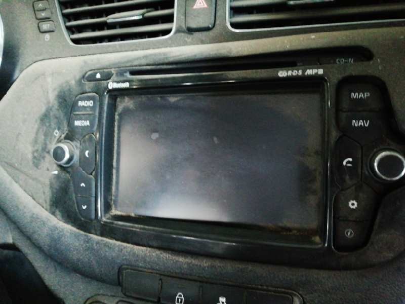 Recambio de sistema audio / radio cd para kia cee´d 1.4 crdi cat referencia OEM IAM 96560A2100WK NAVEGADOR 