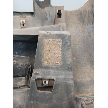 Recambio de paragolpes delantero para land rover discovery 4.4 v8 cat referencia OEM IAM   