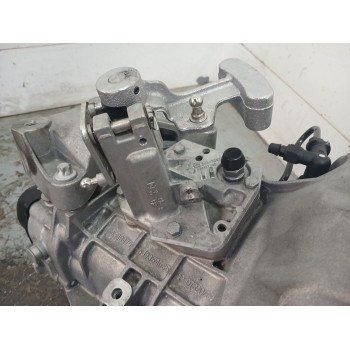 Recambio de caja cambios para opel corsa e 120 aniversario referencia OEM IAM 24580479 B 