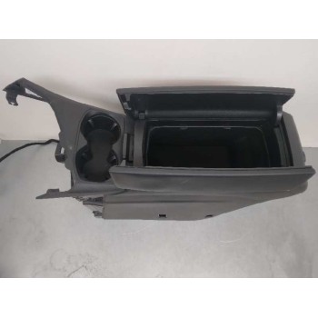 Recambio de apoyabrazos central para peugeot 5008 gt referencia OEM IAM 9810043677  