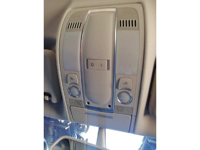 Recambio de luz interior para audi a6 avant (4f2) 2.8 fsi referencia OEM IAM   