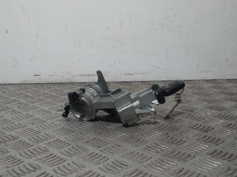 Recambio de conmutador de arranque para opel zafira b enjoy referencia OEM IAM M0501881  