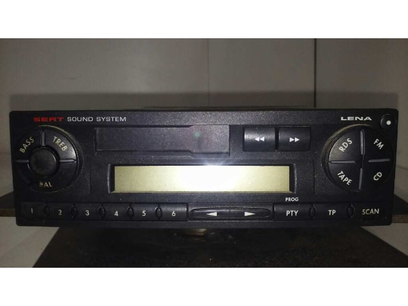 Recambio de sistema audio / radio cd para seat ibiza (6l1) cool referencia OEM IAM 6L0035152  