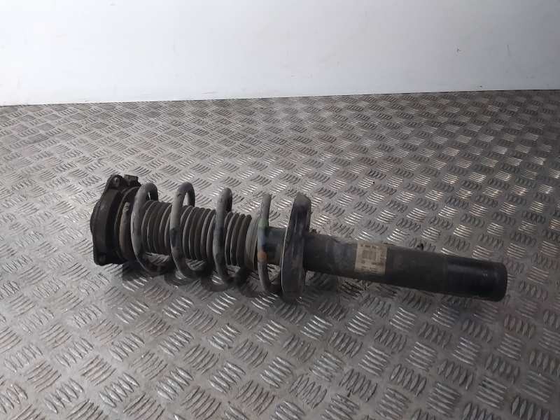 Recambio de amortiguador delantero derecho para volkswagen passat variant (365) advance bluemotion referencia OEM IAM 8249040017