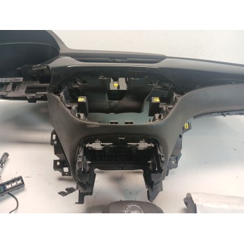 Recambio de kit airbag para opel corsa e 120 aniversario referencia OEM IAM  5 PUERTAS 