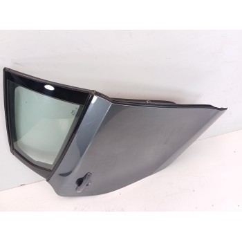 Recambio de puerta trasera derecha para volvo v40 hatchback (525) d2 referencia OEM IAM 32351000  