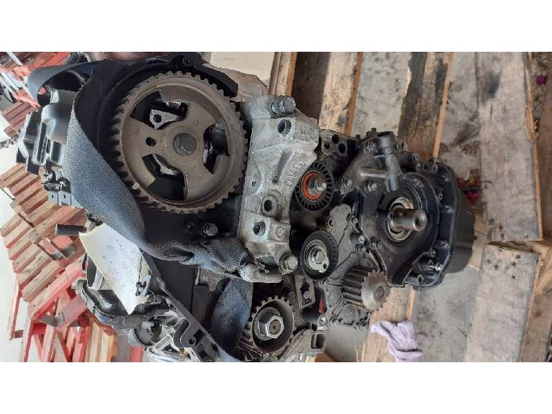 Recambio de motor casco para peugeot 508 1.6 hdi fap referencia OEM IAM 9HR 9H05  