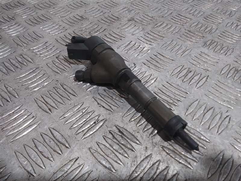 Recambio de inyector para peugeot 406 berlina (s1/s2) 2.0 hdi referencia OEM IAM 0445110008  