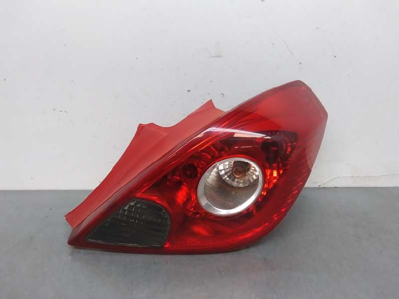 Recambio de piloto trasero derecho para opel corsa d catch me referencia OEM IAM 13186351 3P 