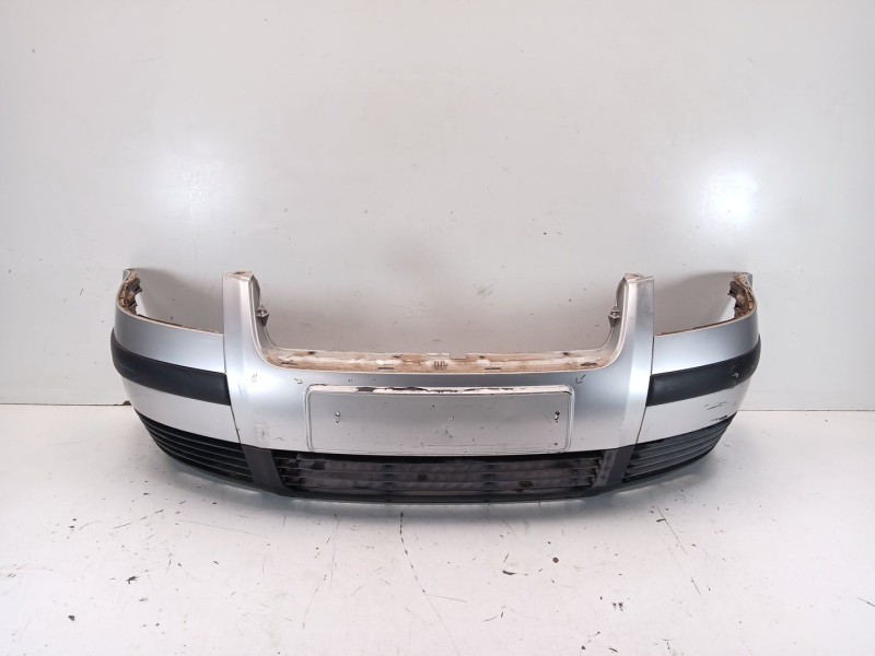 Recambio de paragolpes delantero para volkswagen passat b5.5 (3b3) 1.6 referencia OEM IAM 3B0807221E ZSB3B0807217K ZSB3B0807217L
