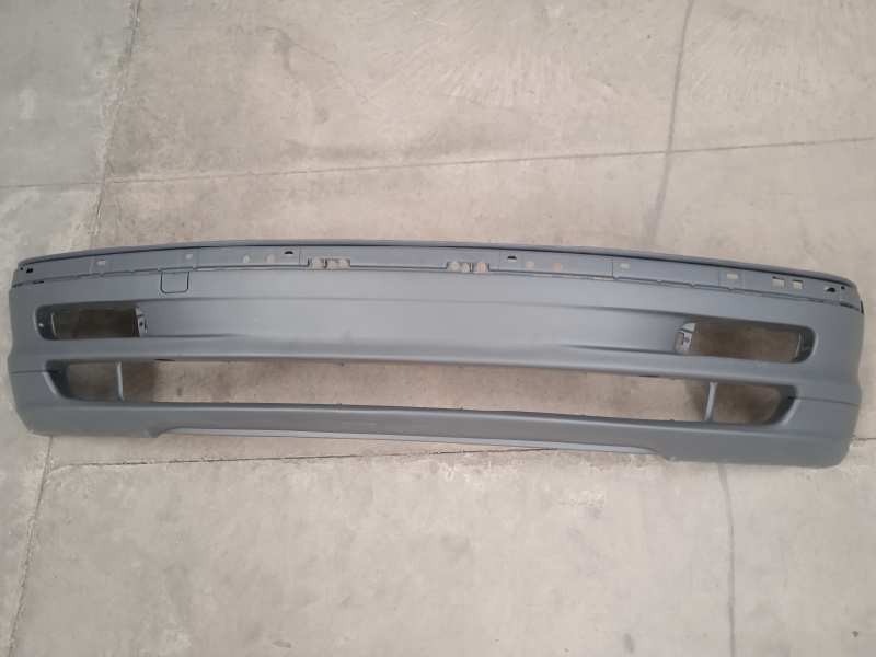 Recambio de paragolpes delantero para bmw serie 3 berlina (e46) referencia OEM IAM 51118195284 NUEVO 1ª SERIE 98--01