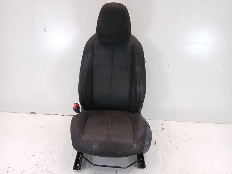 Recambio de asiento delantero izquierdo para peugeot 308 ii (lb_, lp_, lw_, lh_, l3_) 1.6 hdi referencia OEM IAM   