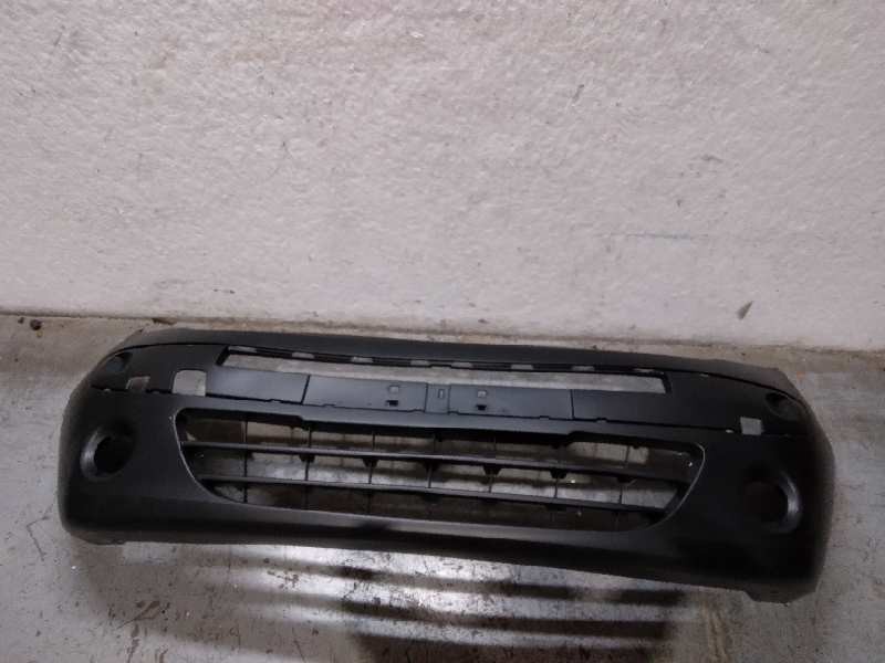 Recambio de paragolpes delantero para renault kangoo (f/kc0) referencia OEM IAM 7701478153 2ª SERIE NUEVO