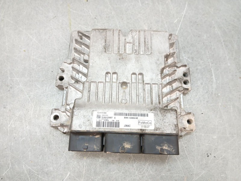Recambio de centralita motor uce para ford focus iii 1.6 tdci referencia OEM IAM S180133007E BV8112A650NE 